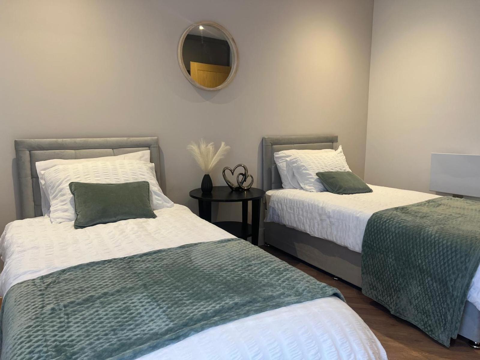 New 2 Bedroom Apartment Rickmansworth Town Centre Esterno foto